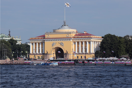 Водные экскурсии в Санкт-Петербурге, водные экскурсии по рекам и каналам, водные экскурсии по Неве, водные прогулки на развод мостов