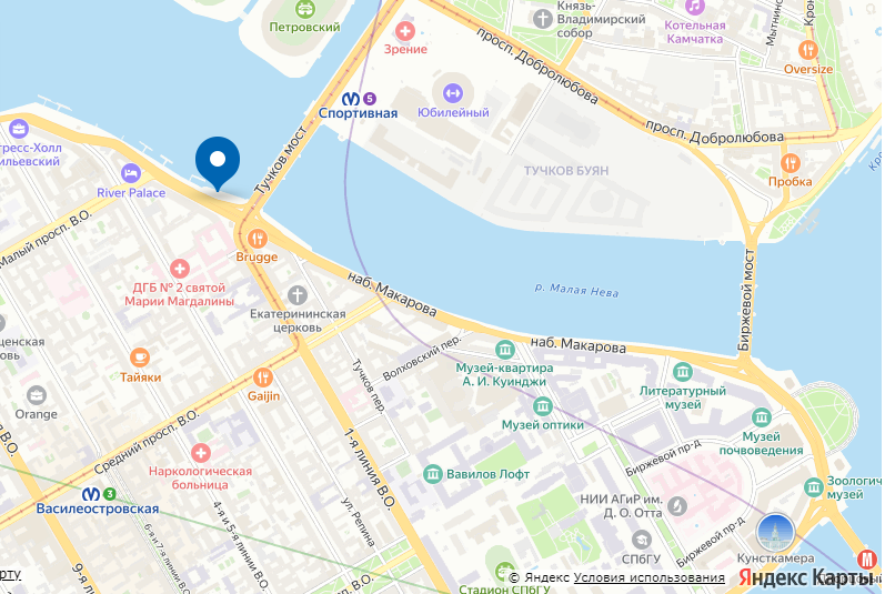 Причал на метеоры на набережной Макарова 24 у Тучкова моста